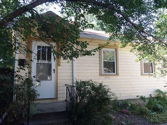 Front View of Home