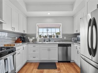 10925 Blix St APT 305, North Hollywood, CA 91602