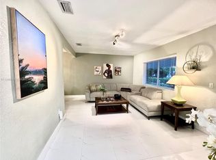 1380 SW 11th St, Miami, FL 33135