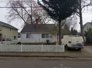 2048 Park Ave NE, Salem, OR 97301