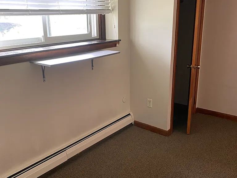 140 Greene St #5 — Photo 10