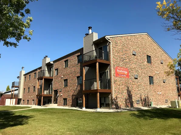 Southridge Apartments, 2626 Pacific Dr S #2B-1Ba-801Sqft, Fargo, ND 58103