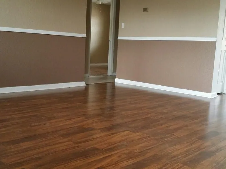204 Pine Violet Ct #202 — Photo 3