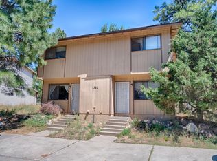 1320 S Lone Tree Rd, Flagstaff, AZ 86001