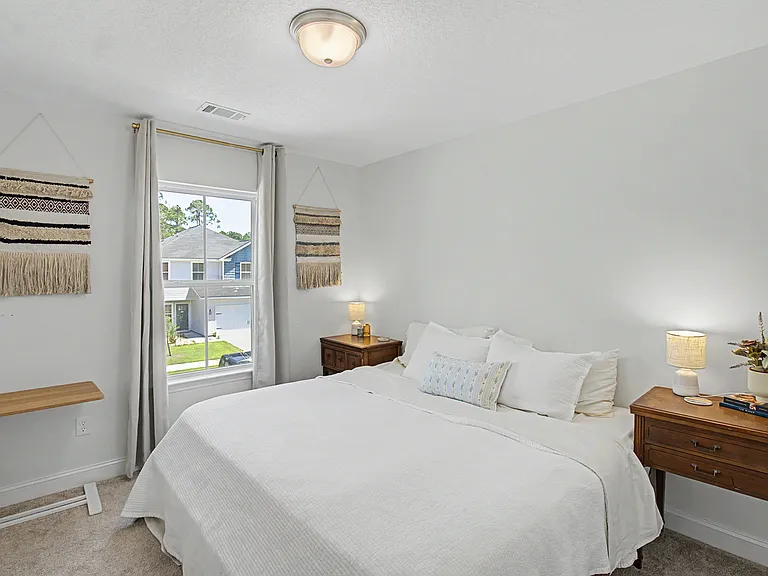 900 Grayson Ave — Photo 12