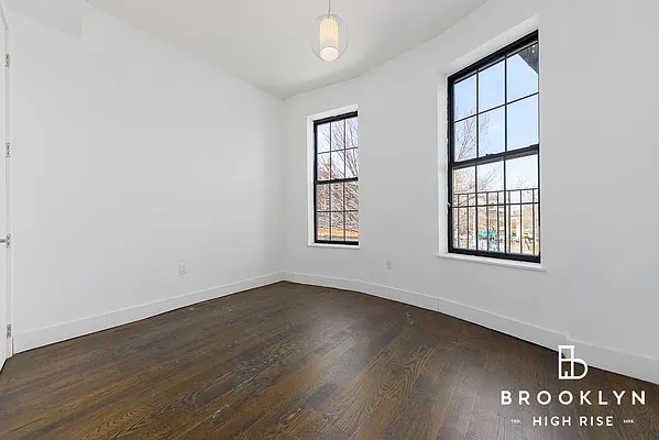 Rented by Brooklyn High Rise LLC | media 27