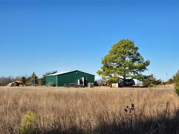 30995 Territory Creek Dr, Wanette, OK 74878