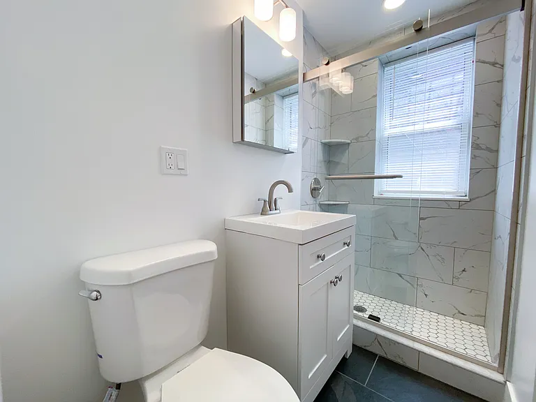 151 Park Dr #8 — Photo 5