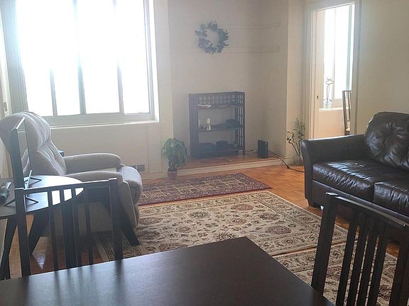 4th image of 604-36 S Washington Sq APT 1609