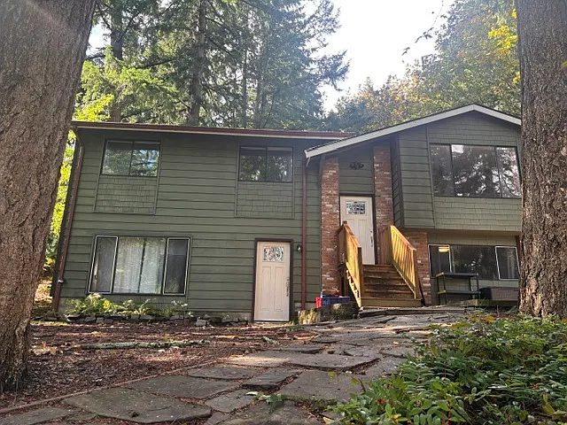 1021 Austin St