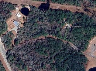 101 Lewis Dr, New Bern, NC 28560