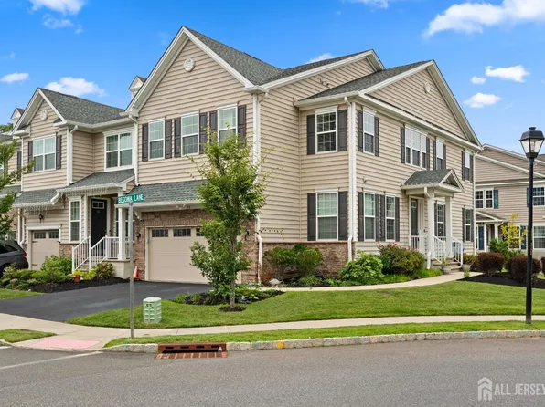 58 Begonia Ln, Monroe, NJ 08831