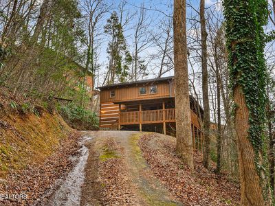 1026 Cheshire Ct, Gatlinburg, TN, 37738