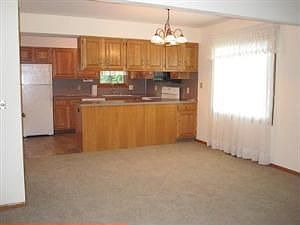 3rd image of 6789 Leisure Creek Dr SE