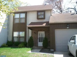 12 Jacamar Dr, Voorhees, NJ 08043