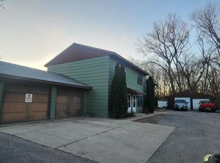 1638 8 1/2 St SE, Rochester, MN 55904