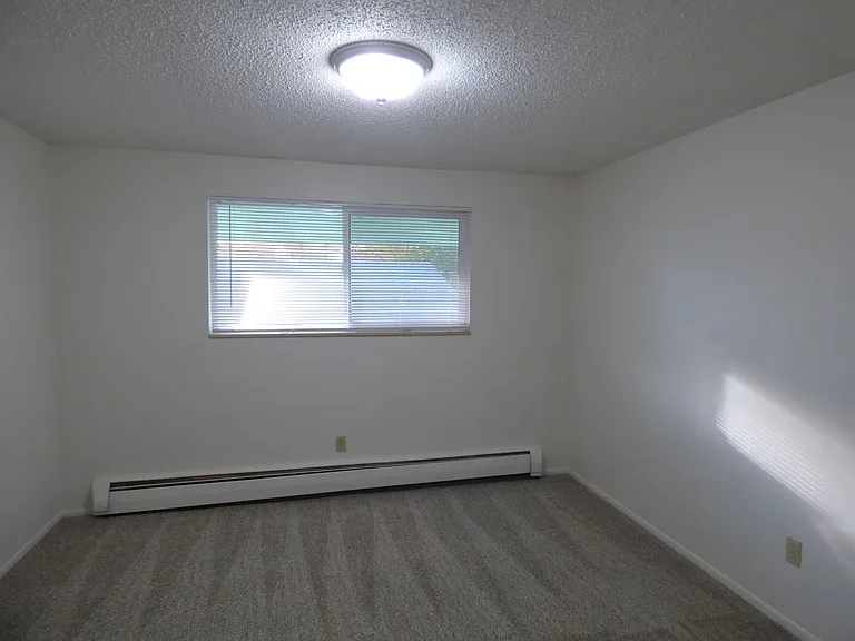 1 Bedroom Apartments in North Longmont — Photo 6