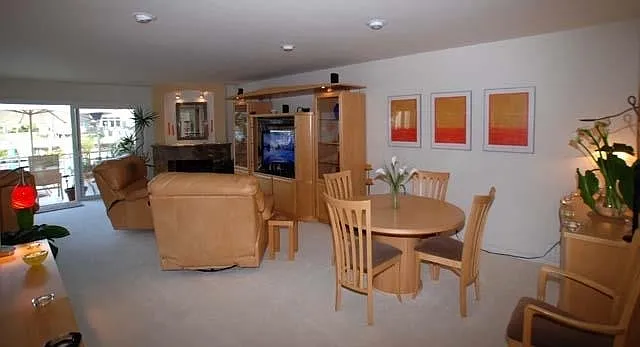 101 Antigua Ct — Photo 5