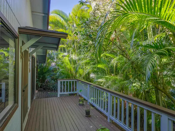 1002 Kauhikoa Rd Unit 2, Haiku, HI 96708