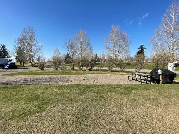 3 King Fisher Ln, Vulcan County, AB T0L 1G0