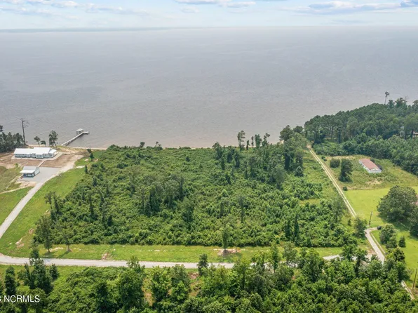601 Cooper Leath Trail, Oriental, NC 28571