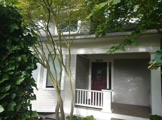 3203 13th Ave W, Seattle, WA 98119