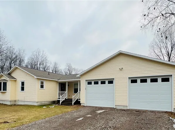 99 Cemetary Rd, Constantia, NY 13044