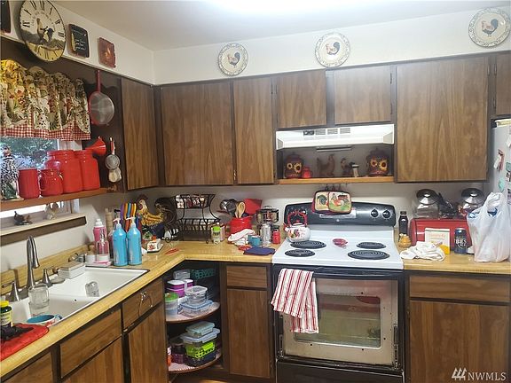 5th image of 124 Elma Dr