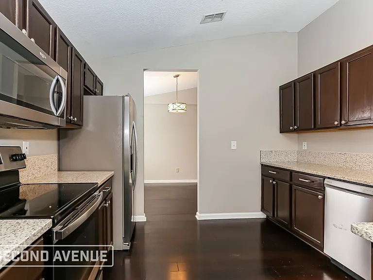 876 Bonaparte Landing Ct — Photo 3