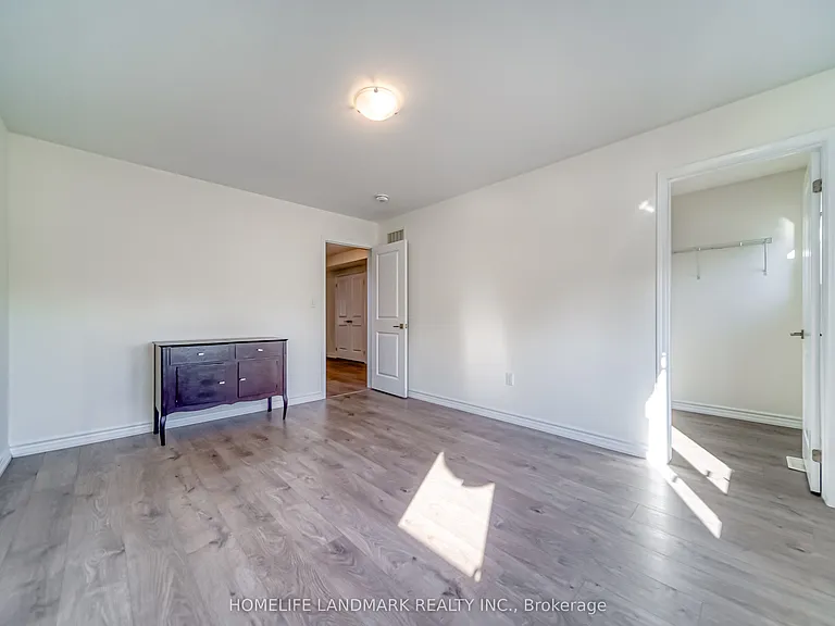 294 Valermo Dr — Photo 30