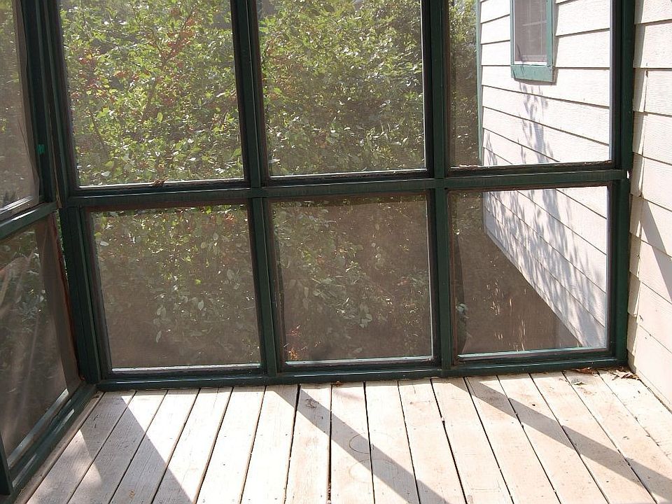 Screen Porch