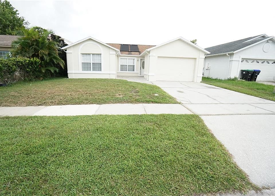 1st image of 2726 Woodruff Dr