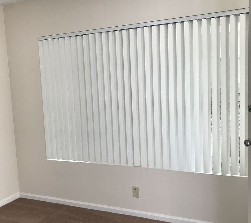 1st image of 460 W Doran St APT 212