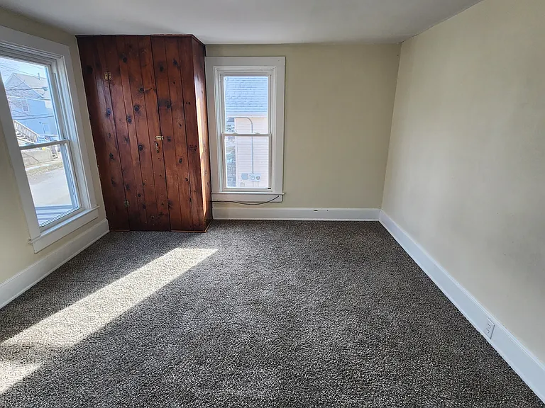 2259 Schroeder St — Photo 23