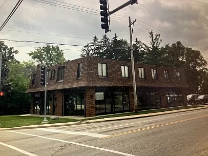 372 North Ave #1