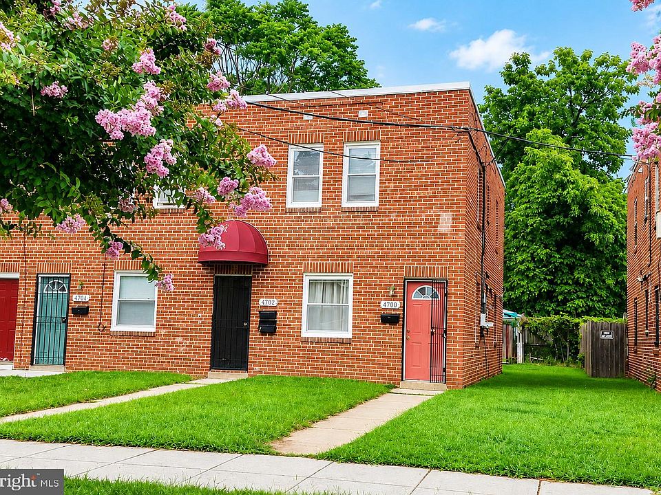 1st image of 4706 Quarles St NE #4710