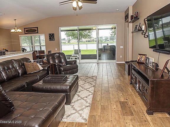 5th image of 1517 Dittmer Cir SE