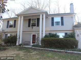 7112 Cheshire Ct, Alexandria, VA 22307
