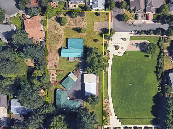 13275 SW Davies Rd, Beaverton, OR 97008