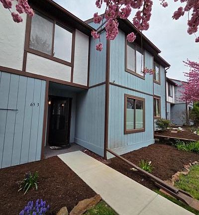 3rd image of 65-3 Azalea Way