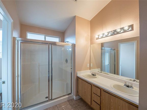 2nd image of 3677 Steinbeck Dr