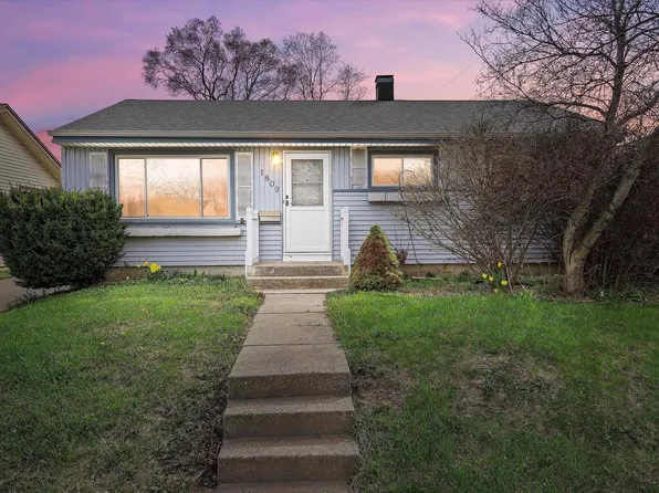 1809 West Salem STREET, Milwaukee, WI 53221