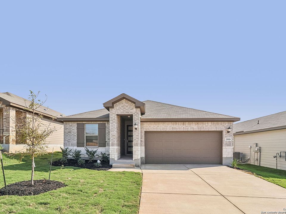 1st image of 25928 Marigold Oaks