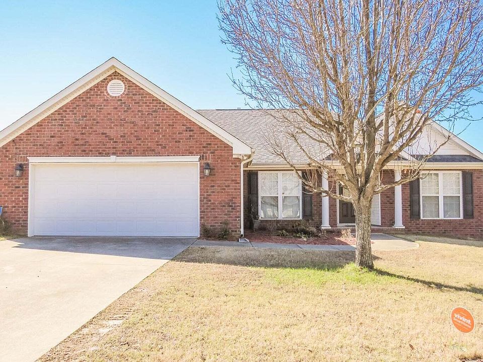 1st image of 2037 Lake Forest Drive