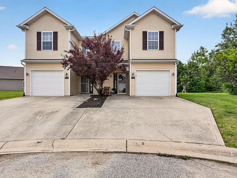 5771 W Monarch Ct — Photo 2