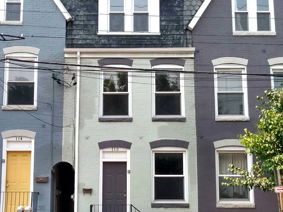 112 E Washington St