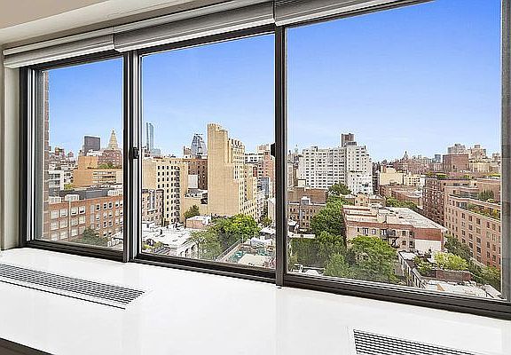 4th image of 175 W 12th St APT 16L