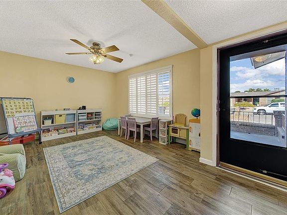 5th image of 836 Agua Caliente Dr