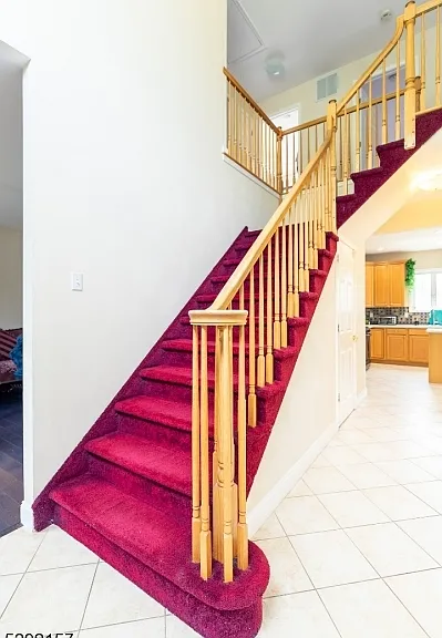 29 Vocisano Ct — Photo 3