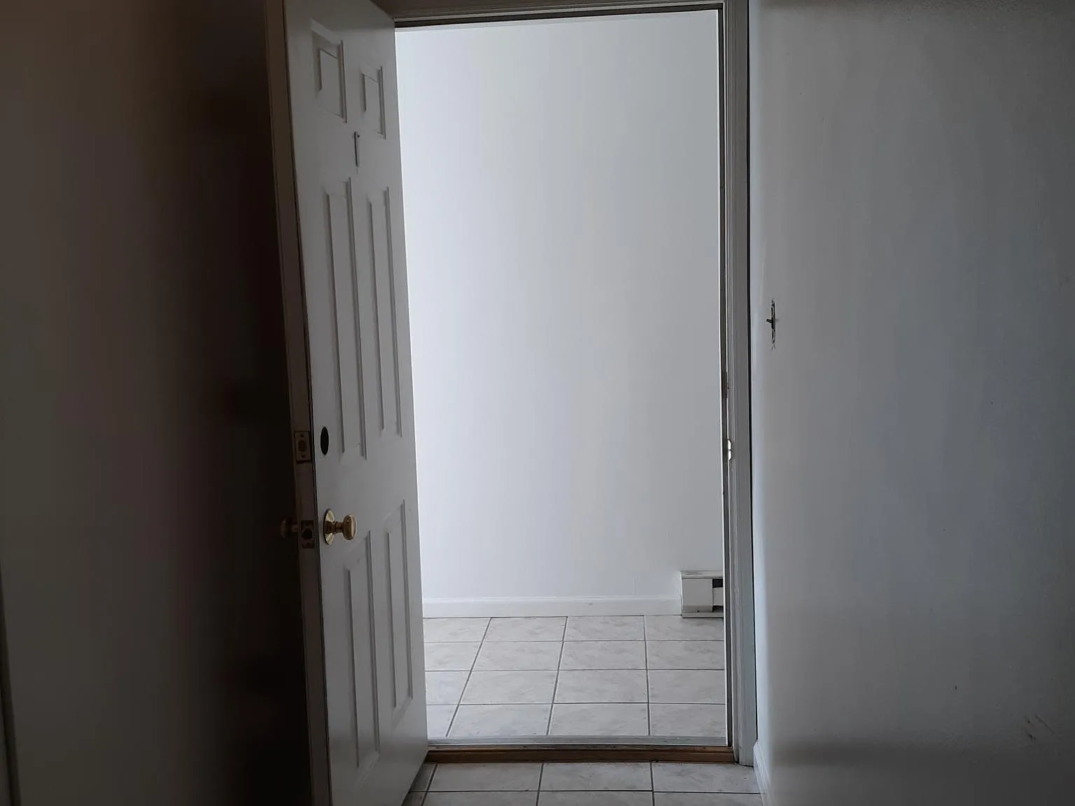 2 bed, 750 sqft, $1,145 — Photo 4